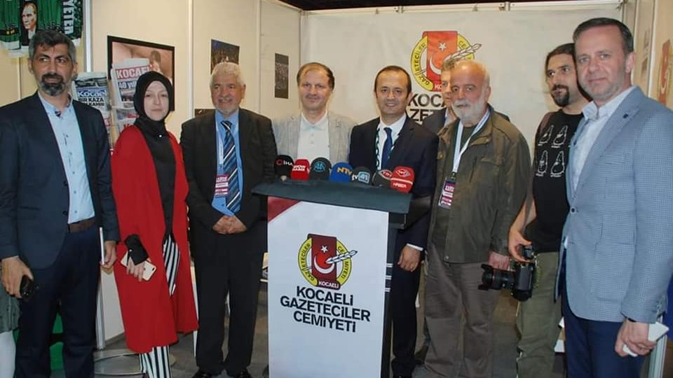 Kitap Fuarında Cemiyet standımız 