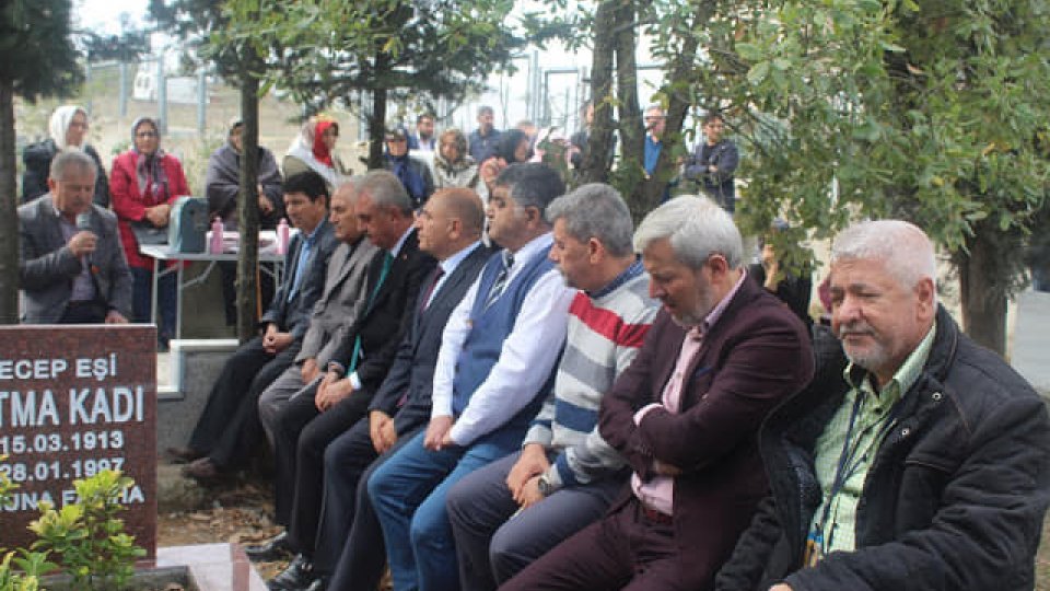  İsmail Kadı'yı mezarı başında andık