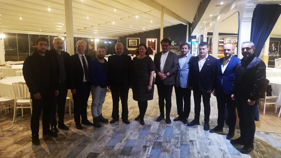 Başkonsolosla bir araya geldik